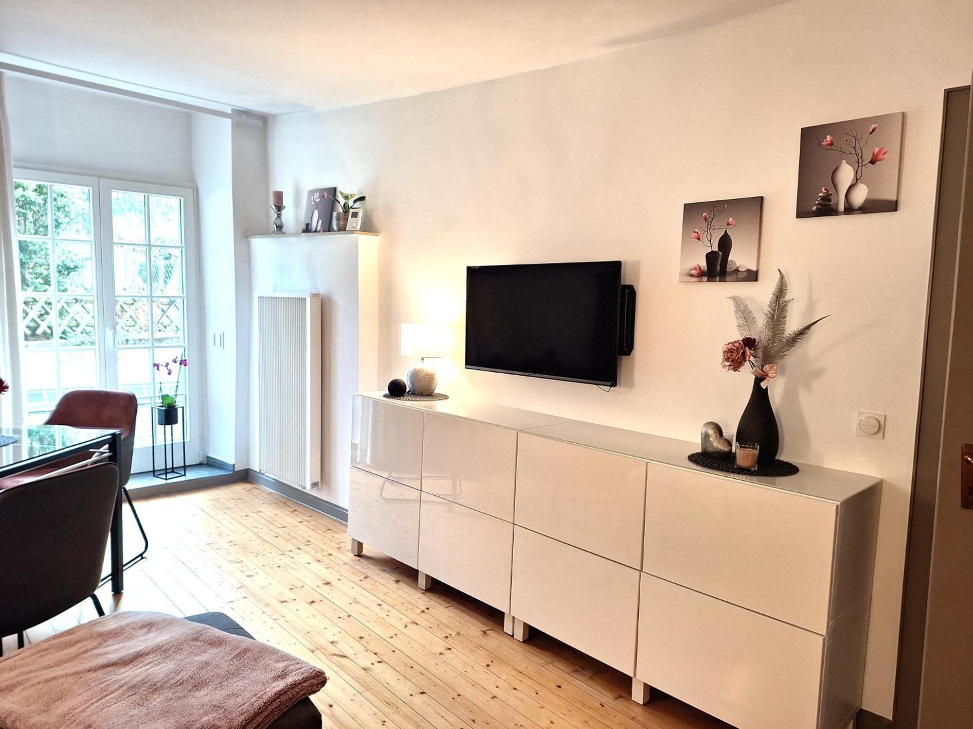 Apartamento Moselperle- Urlaub Im Historischen Fachwerkhaeuschen Bullay Exterior foto